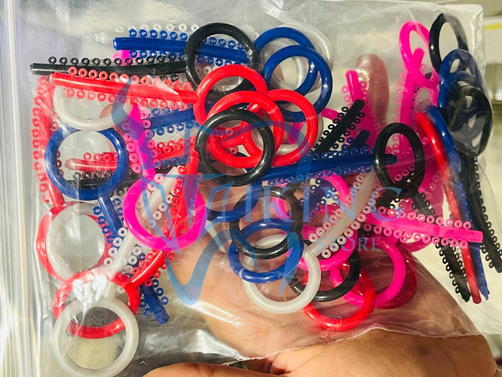 AB3A5115-D8C0-4C7B-99C1-142FBAEE7C11-1