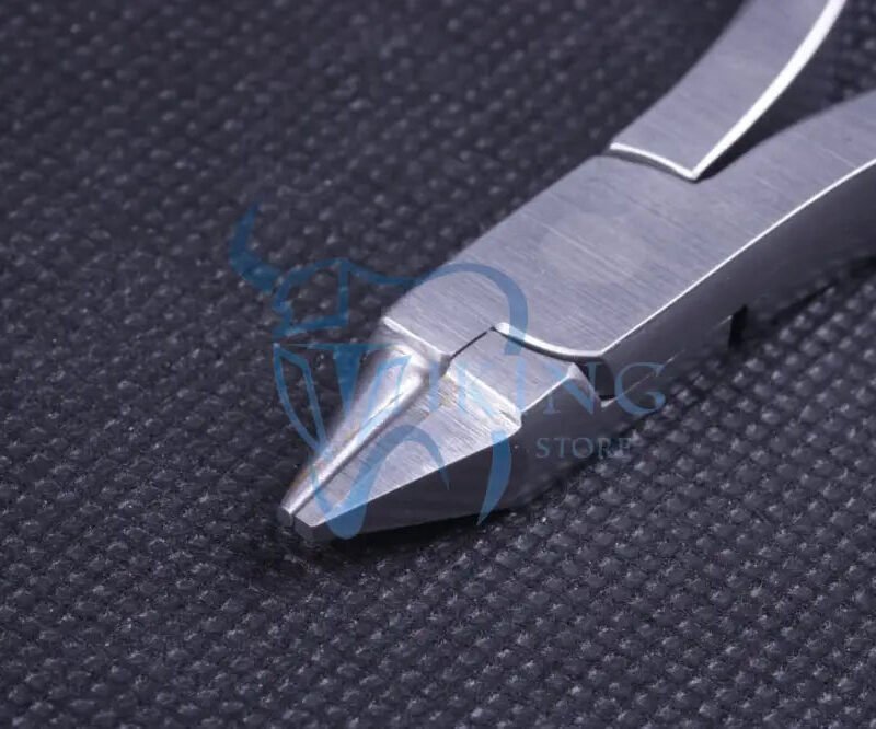 139 Angle Plier - MAJESTIC